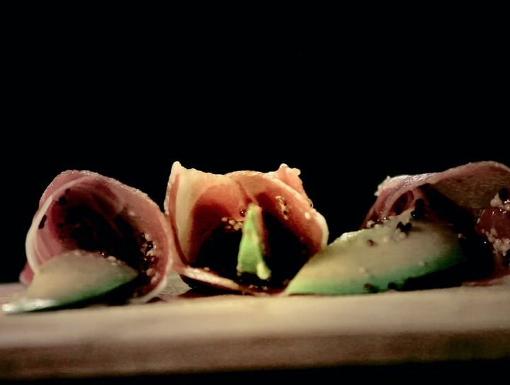 Jamón Serrano con Aguacate