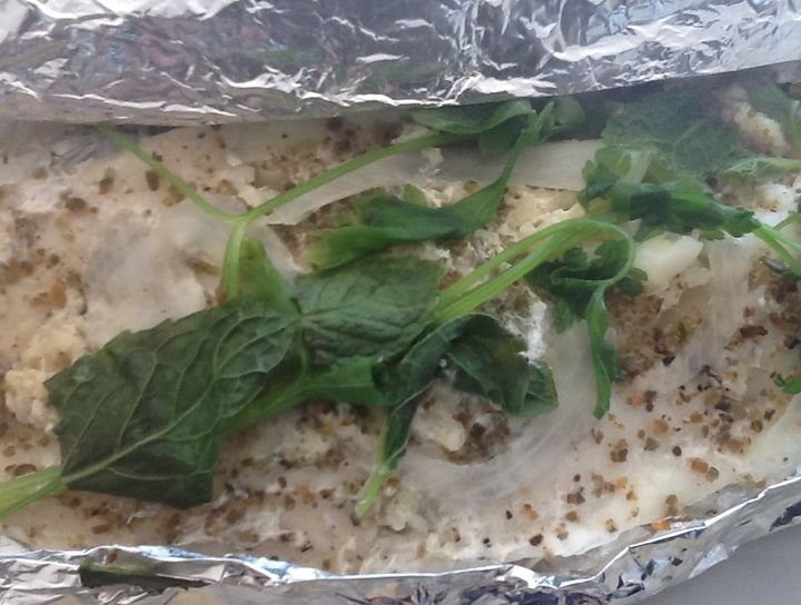 Pescado empapelado a la menta