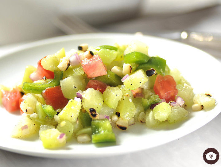 Ensalada mixta de chayotes