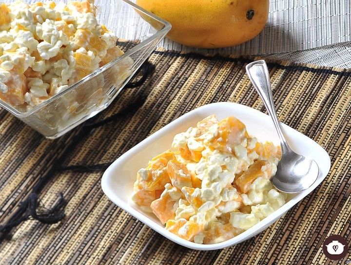 Mango con queso cottage
