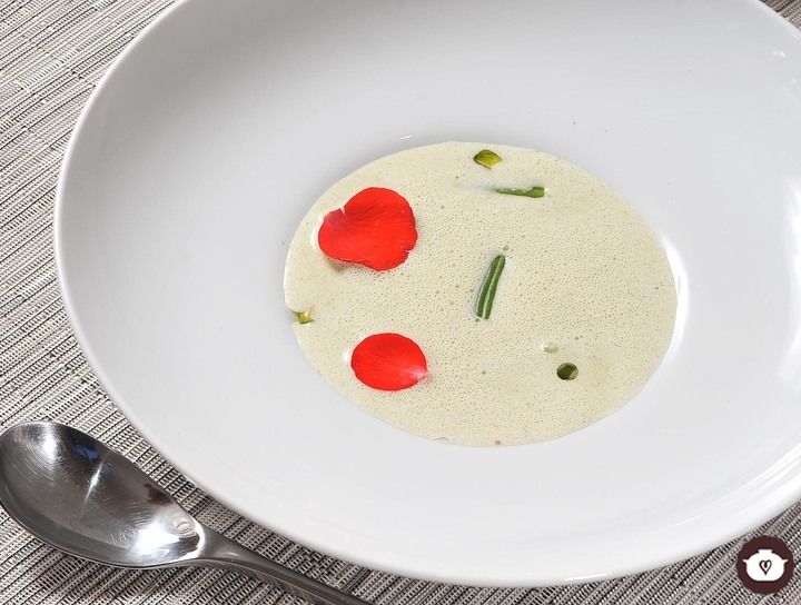 Crema ligera de ejotes con vainilla de Papantla