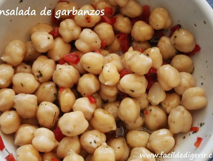 Ensalada fresca de garbanzos