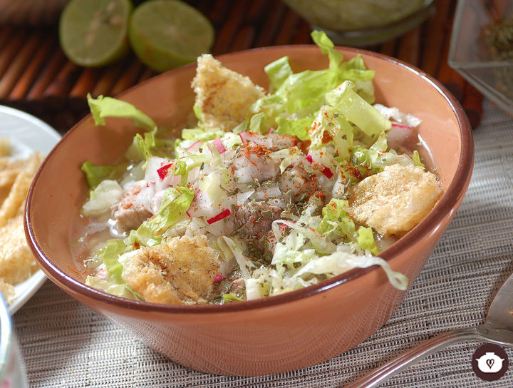 Pozole blanco
