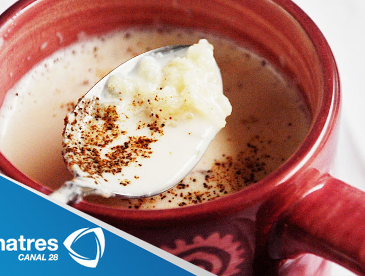 Atole de frijol con guayaba