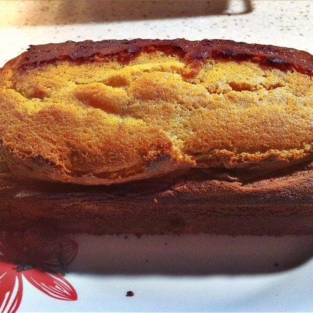 Panqué de vainilla endulzado con leche condensada