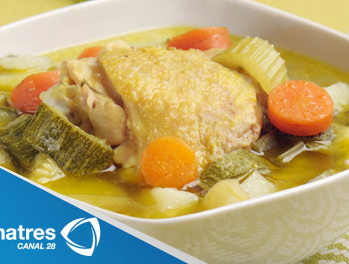 Caldo de pollo