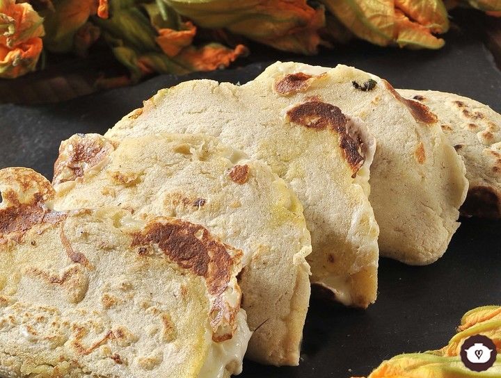 Quesadillas de flor de calabaza