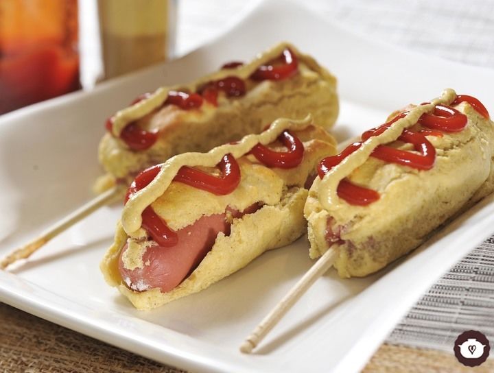 Banderillas horneadas o Corn dogs