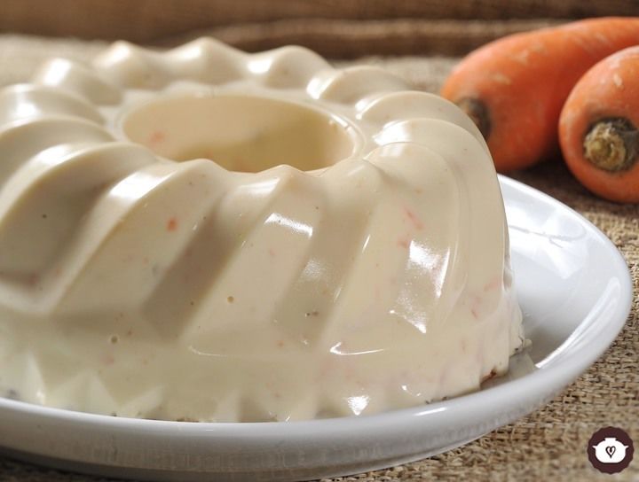 Gelatina de zanahoria con piña y nuez