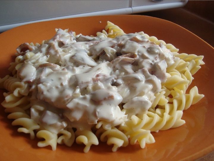 Fusilli con champiñones en microondas
