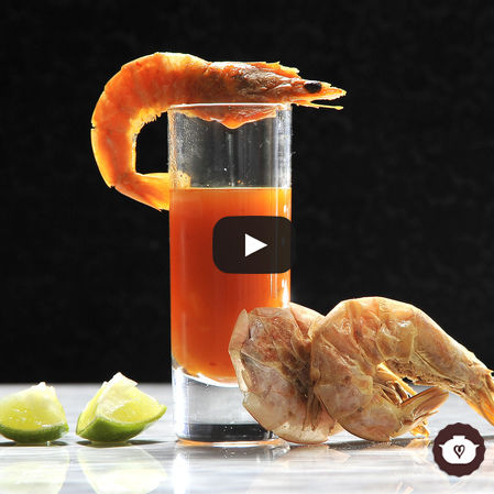 Caldo de camarón estilo cantina