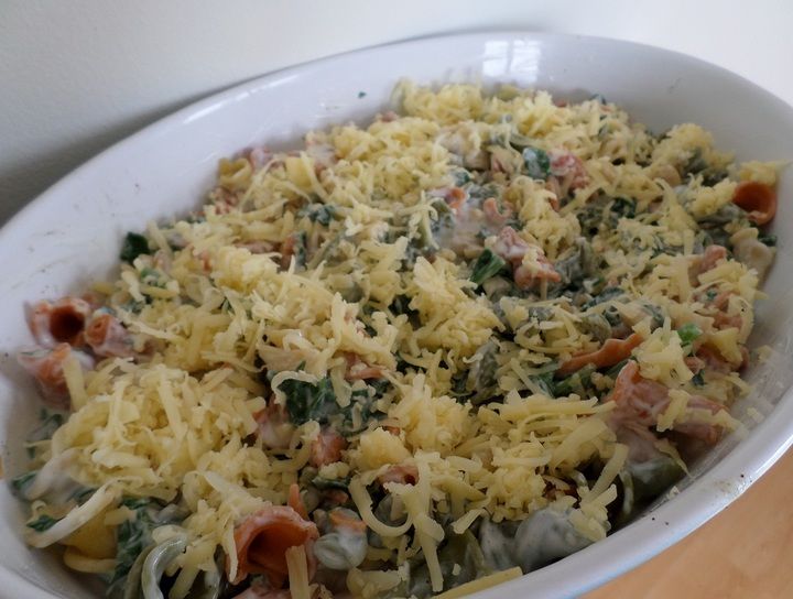 Pasta en salsa de yogur