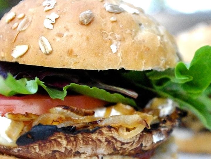 Hamburguesa vegetariana de champiñones y arroz