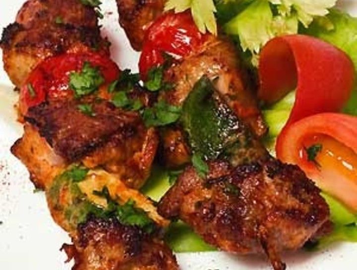 Brochetas de res