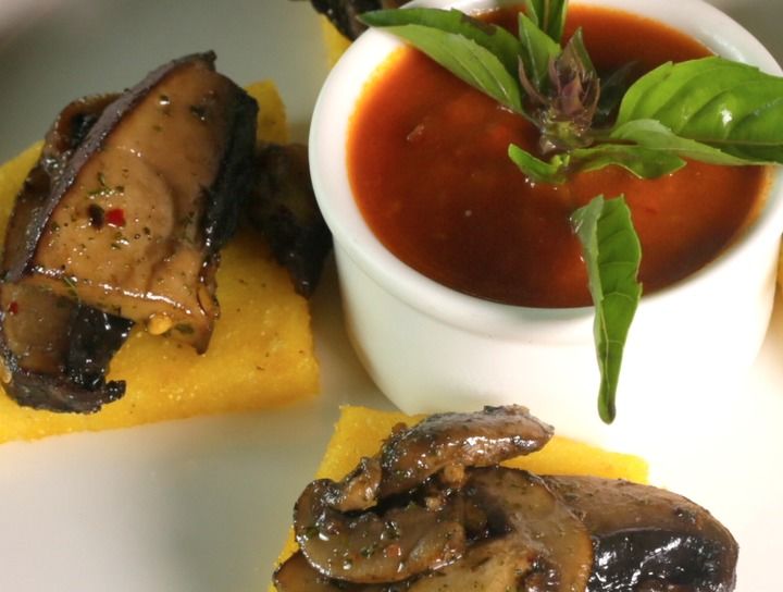 Polenta con hongos