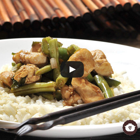 Pollo agridulce con ejotes