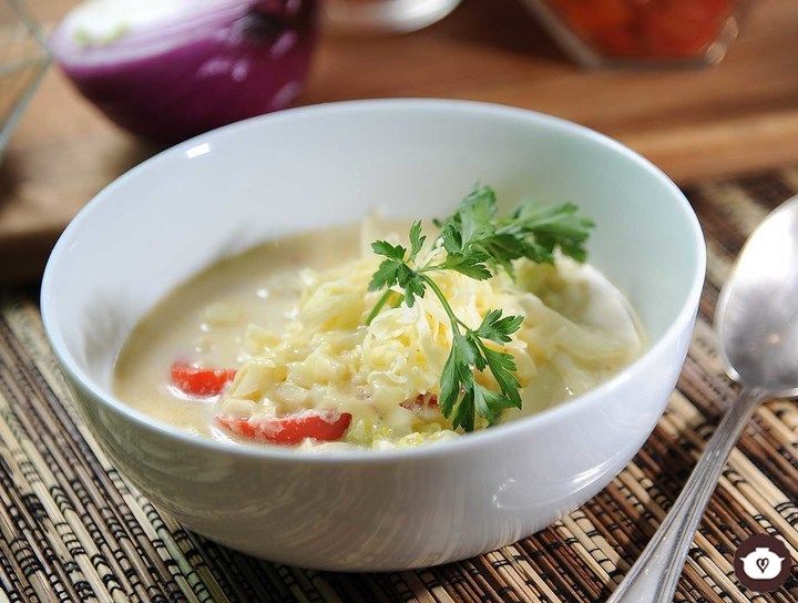 Crema de papa, elote y brócoli con queso