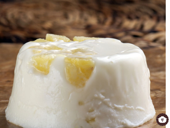 Gelatina de yogur con piña