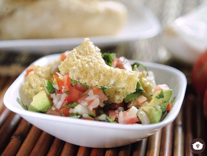 Ensalada de chicharrón