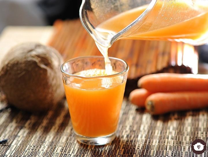 Agua de coco y zanahoria
