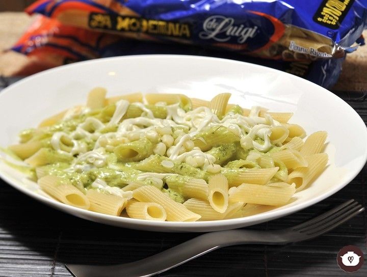 Penne rigate a la poblana