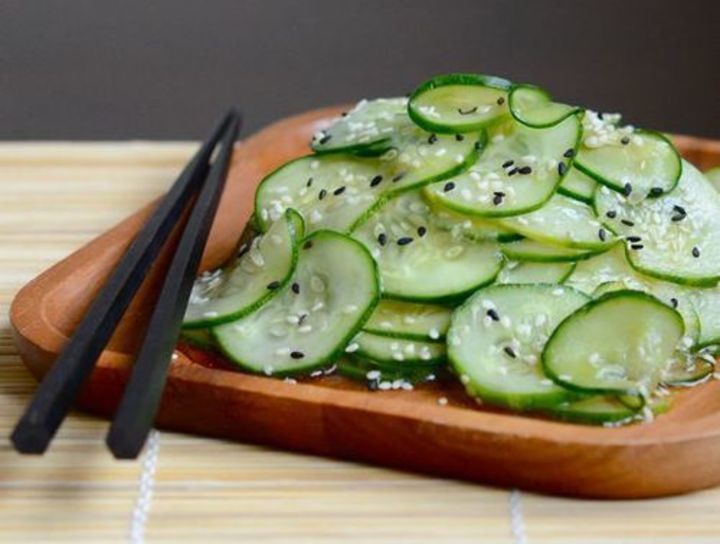 Ensalada oriental con pepino