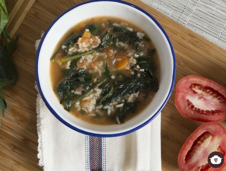 Sopa de espinacas con arroz