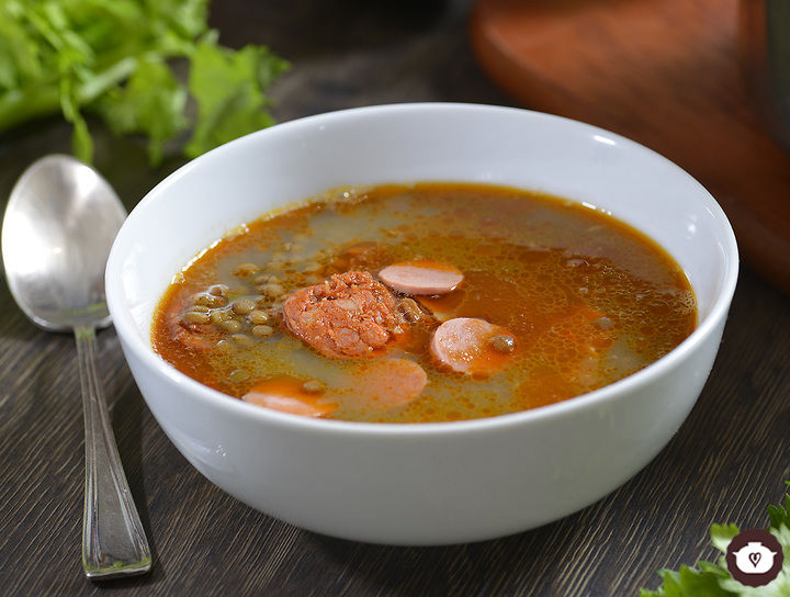 Sopa de lentejas charras