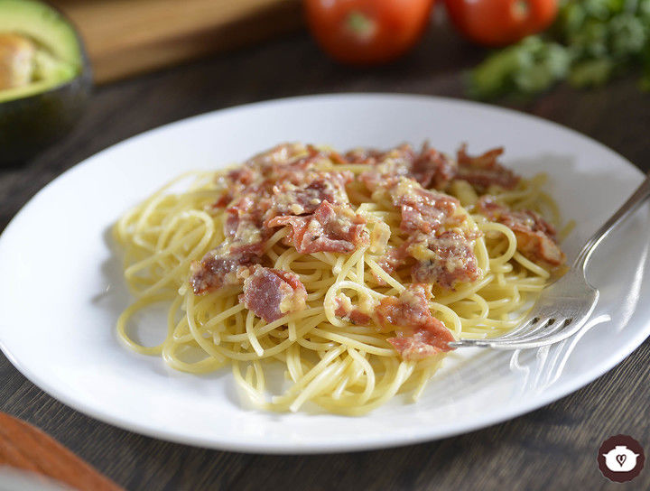 Spaghetti con jamón serrano