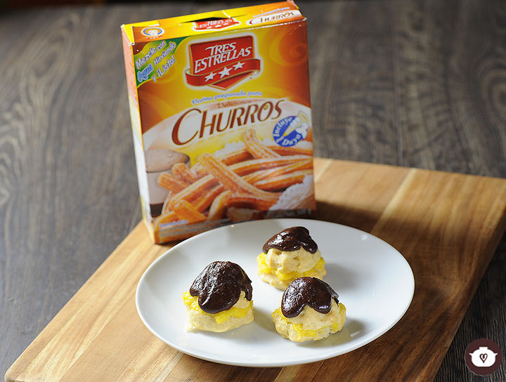 Profiteroles rellenos de crema pastelera
