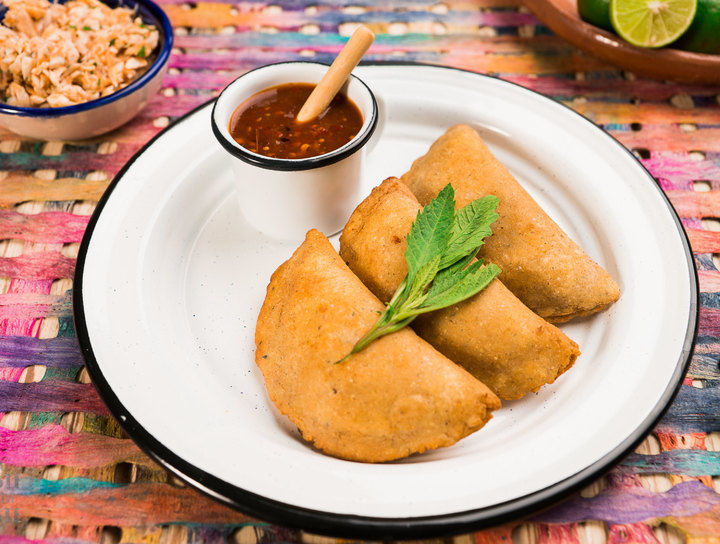 Empanadas de cazón