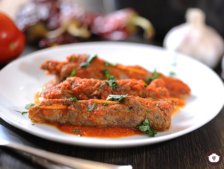 Rollo de carne en caldillo
