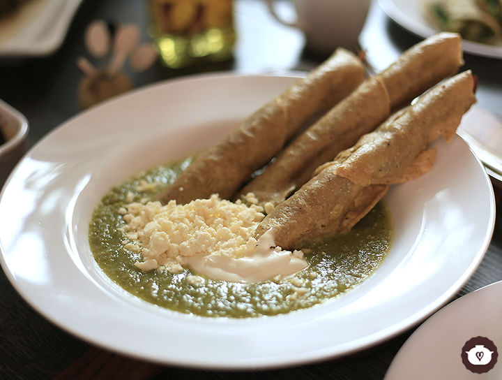 Flautas de res ahogadas