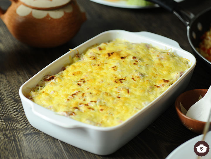 Pasta de fideos gratinados