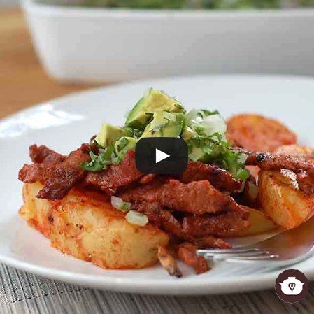 Papas con bistec a la parrilla