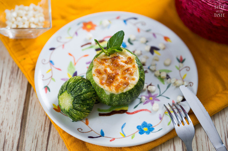 calabacitas rellenas de queso y elote