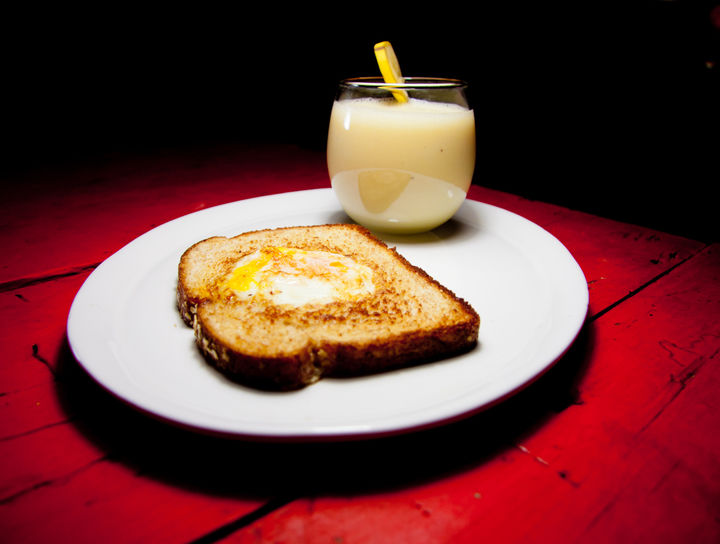 Huevos en Canasta