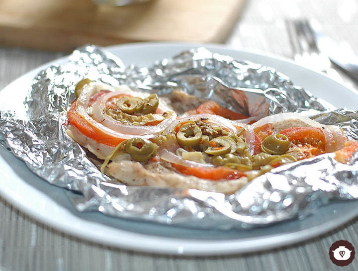 Filete de pescado empapelado a la veracruzana