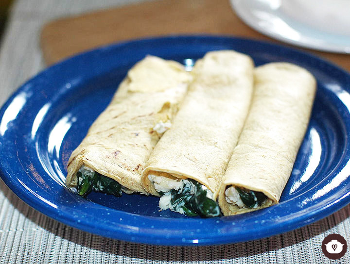 Tacos de espinaca con requesón