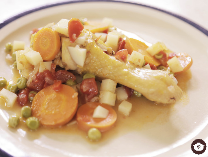 Estofado de pollo con verduras