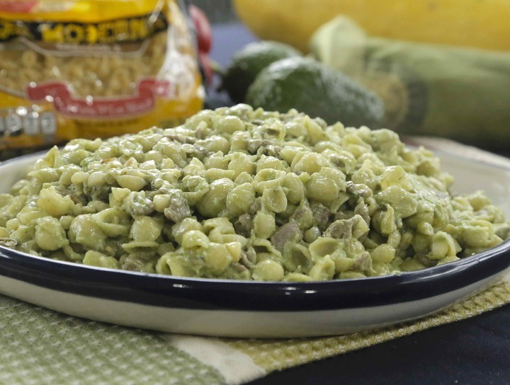 Caracoles con salsa de aguacate