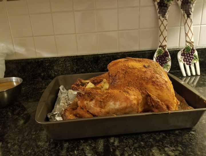 Pavo con mole de cacahuate