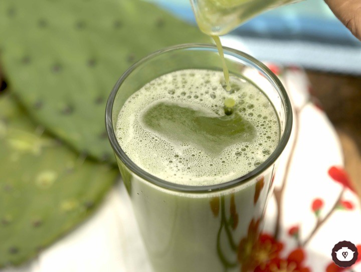 Jugo de nopal quema grasa