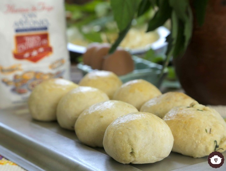 Pan relleno de quelites con calabacitas