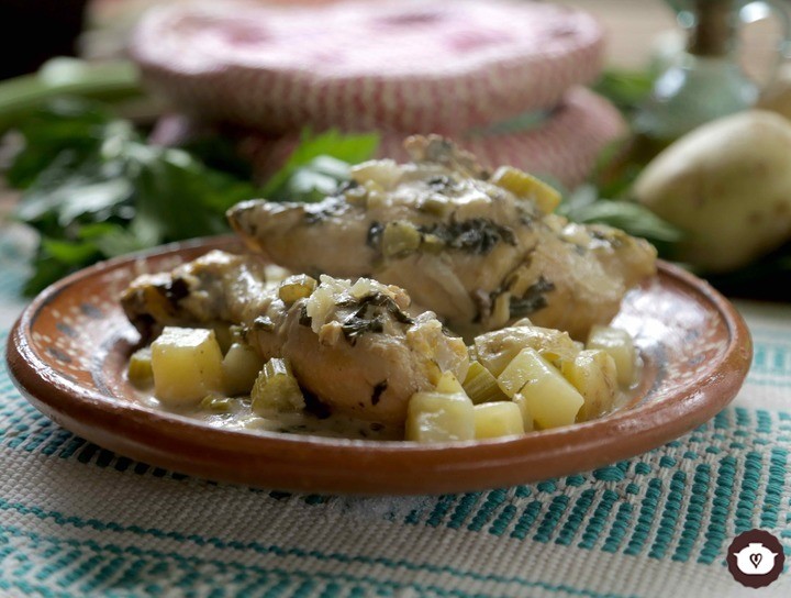 Pollo en crema de apio