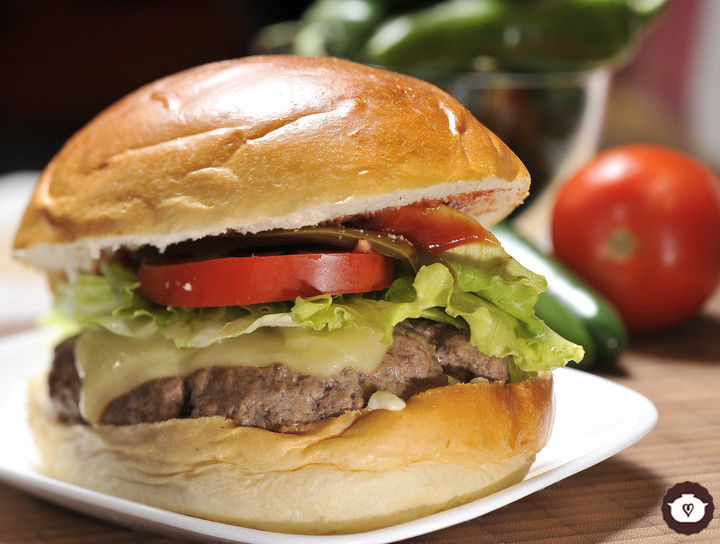 Hamburguesas con queso gruyere