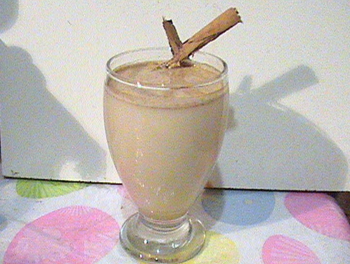 Agua de horchata de arroz