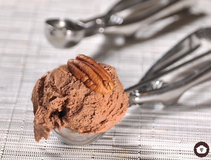 Helado de Nutella con chispas de chocolate