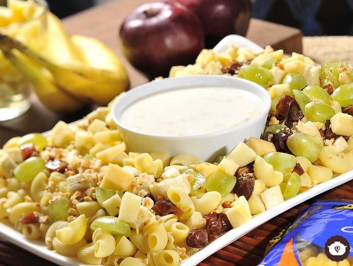 Ensalada de frutas con pasta