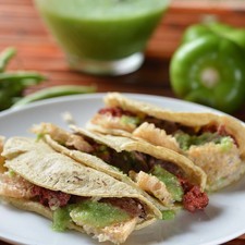 Servir acompañados de la salsa verde.